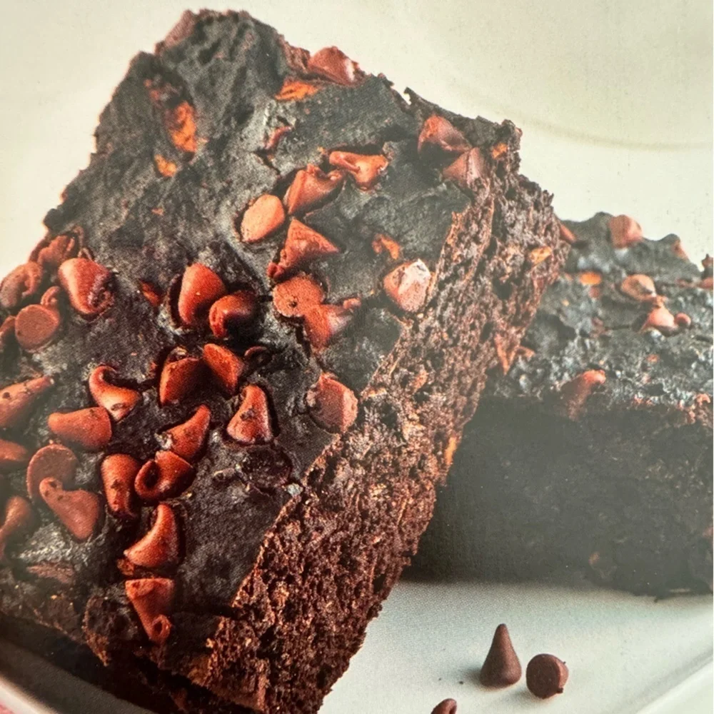 Barnes & Noble Hungry Girl Clean & Hungry Obsessed Cookbook by Lisa Lillien